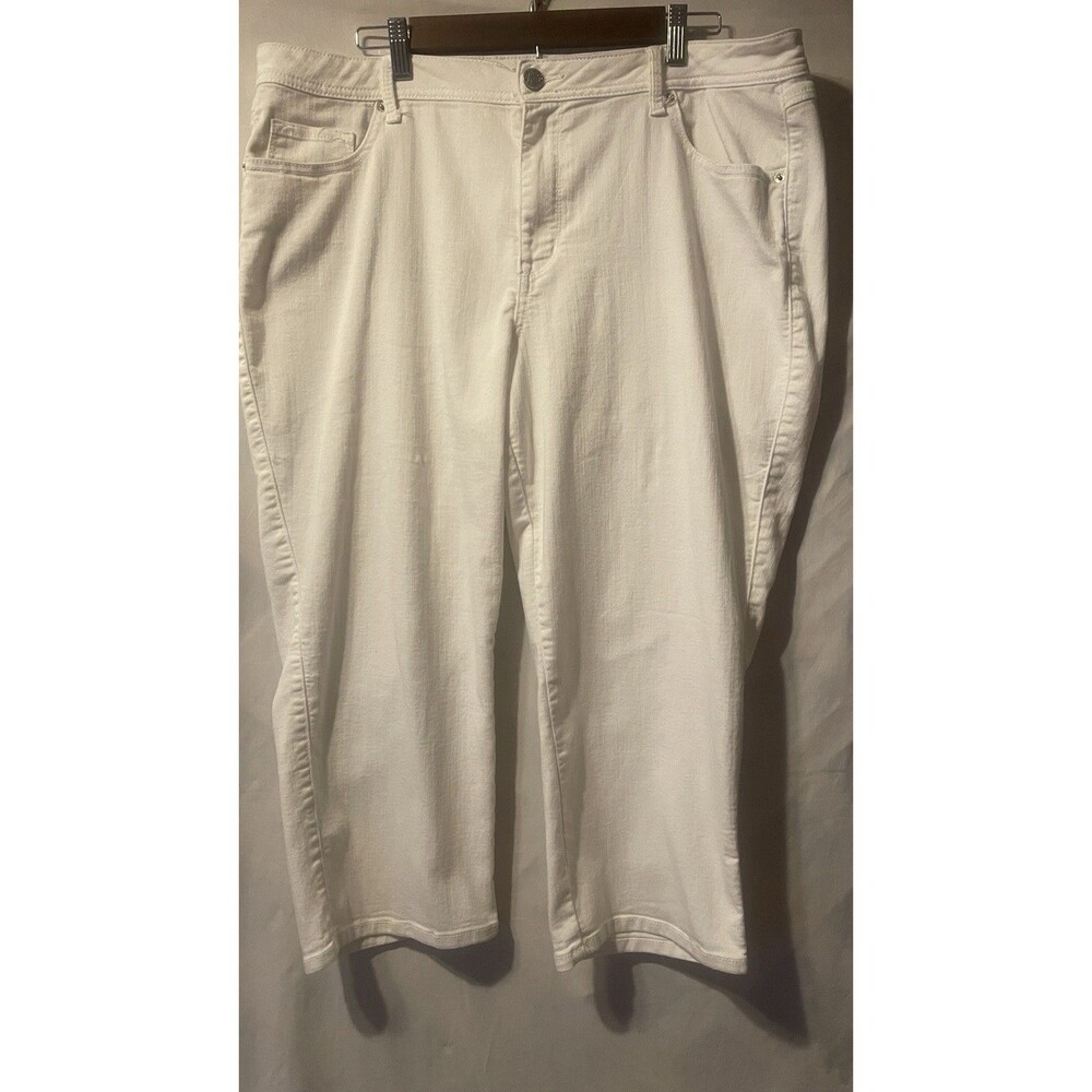 W62 Signature Fit White Denim Relaxed Stretch Capri Jeans 18 Coastal Grandma